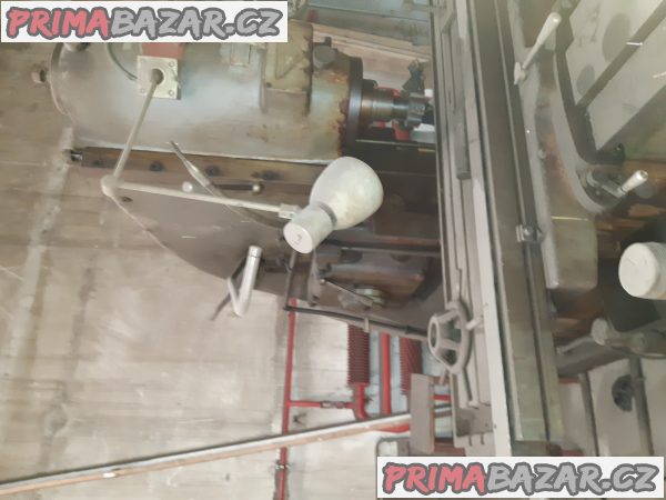 Vertikální frézka POLAMCO - FYA41M Vertikální frézka POLAMCO - FYA41M