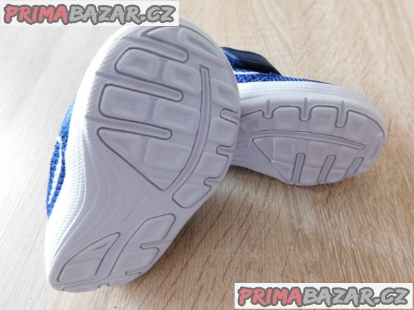 Chlapecké botasky-Nike-vel.18-Nové