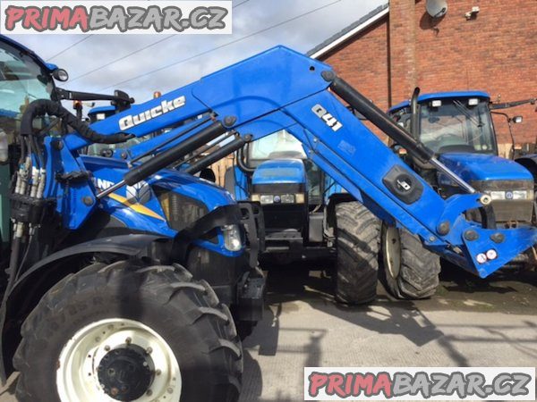 Traktor New Holland T5I1c05c s nakladačem