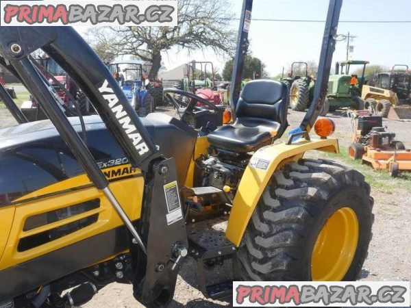 Traktor Yanmar EX3c20c0E s nakladačem,