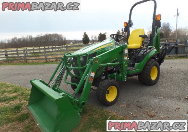 traktor John Deere 102s5T