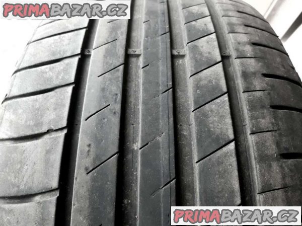 Prodám sadu nebo 2ks letnich pneu 225/50 R17 Michelin 