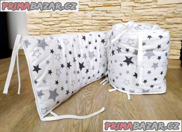 Polohovatelná postýlka z masivu + další vybavení Polohovatelná postýlka z masivu + další vybavení