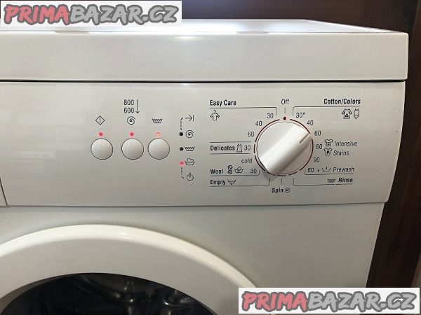 Pračka BOSCH až na 4 kg displej (SLIM) úzká