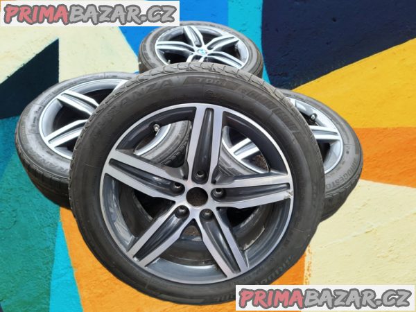 Alu kola bmw 2 číslo dílu 6855091 5x112 7,5jx17 et54 pneu bridgestone 205/55 r17 91w styling 379 s čidlama tlaku v pneu 40% vzorek zasílám po celé ČR zdarma kurýrem cena je za komplet sadu cena:12000