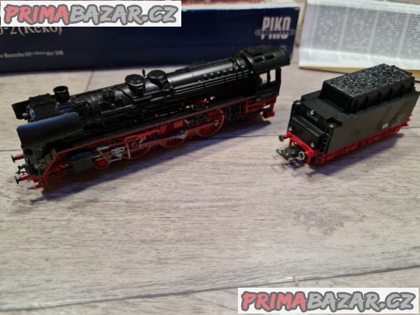 piko parní lokomotiva BR 03 2157-0 s přídavn