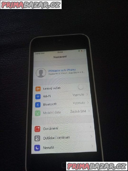 iPhone 5c 8GB iPhone 5c 8GB