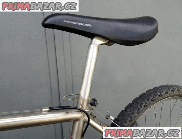 Prodám kolo MTB s kvalitním vybavením. Prodám kolo MTB s kvalitním vybavením.