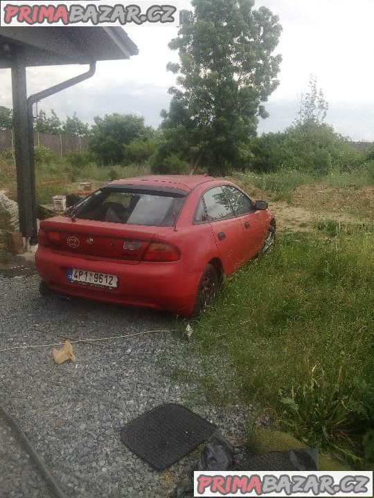 prodám Mazda 323 F