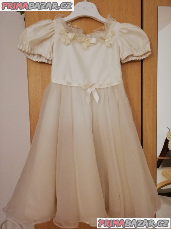 Krásné svatební šaty vel. 38-40 a šaty pro družičky