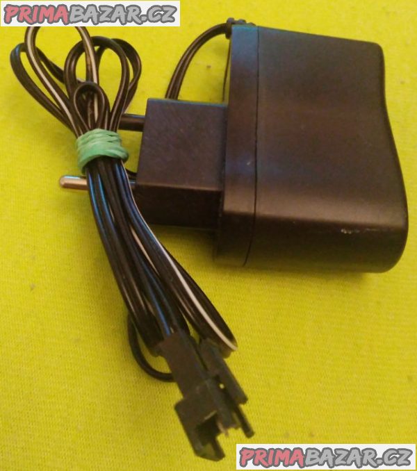 Adaptéry -kabely -CardBus -grafická karta!!! Adaptéry -kabely -CardBus -grafická karta!!!