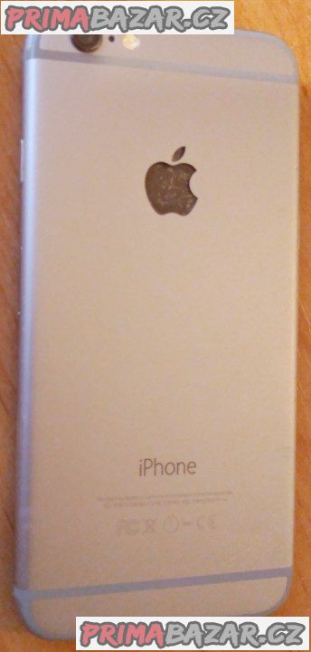 iPhone 8 nebo 6 -nové kryty +iPhone 5s nebo iPhone 6 -k opravě!!!