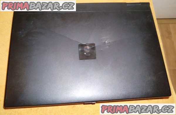 Notebook Fujitsu Siemens Amilo La1703 +PS2 +grafika!!!