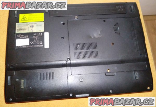 Notebook Fujitsu Siemens Amilo La1703 +PS2 +grafika!!!