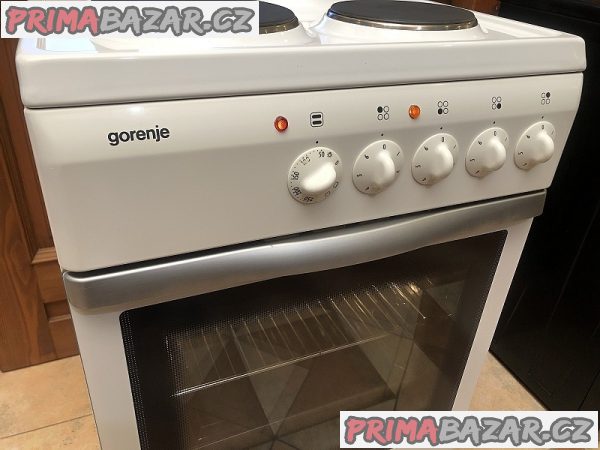 Sporák elektrický GORENJE šíře 50 cm