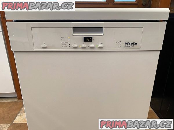 Myčka nádobí MIELE G 4203 SC tři koše