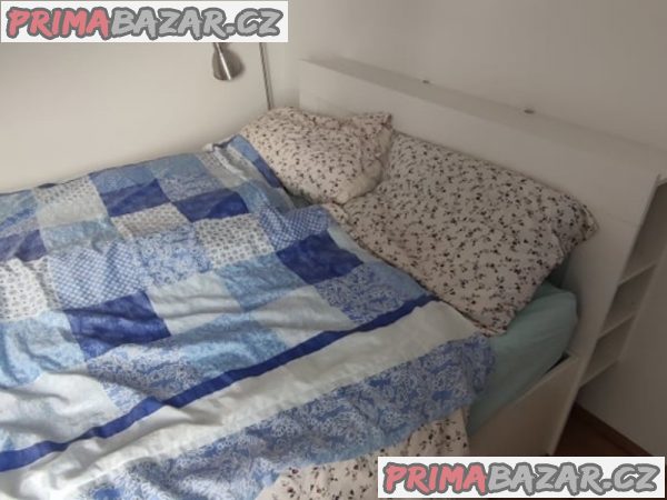 postel-s-velkym-uloznym-prostorem-bed-with-large-storage-space