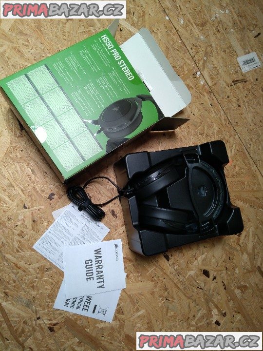 Sluchátka Corsair HS50 pro (zelené) Sluchátka Corsair HS50 pro (zelené)