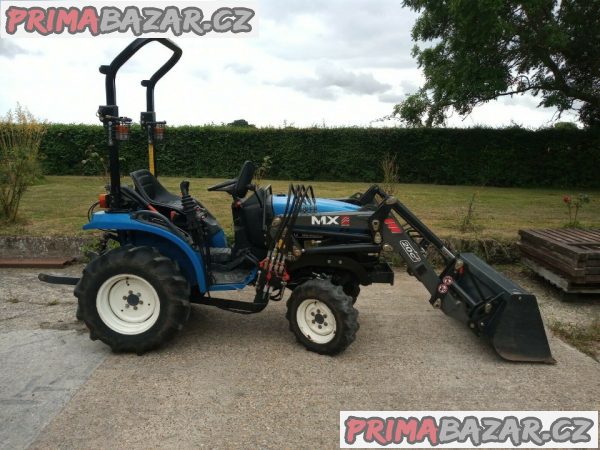 Traktor New Holland T-tC211D