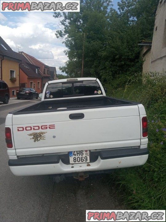 Dodge RAM 1500 r.v.2004 automat