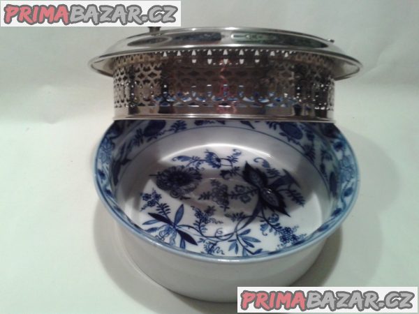 Porcelánová mísa v kovu - "cibulák" Porcelánová mísa v kovu - "cibulák"