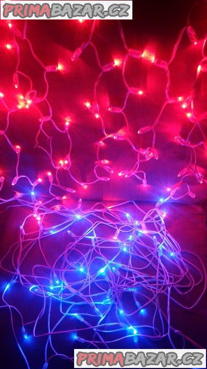 LED osvětlení vánočního stromku