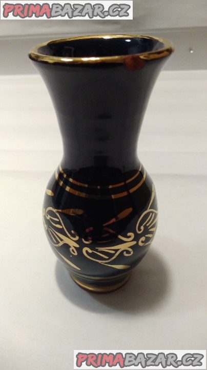 vaza-mala-zdobena-keramika