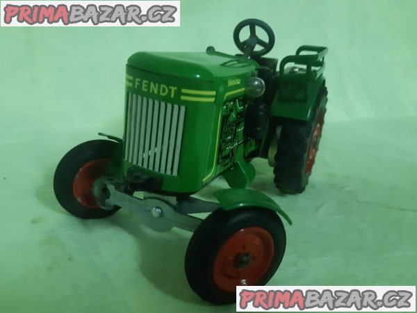 traktor-diselross-fendt-f20