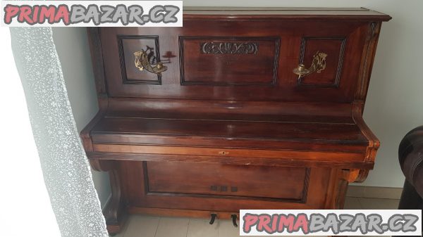 Prodám akustické piano