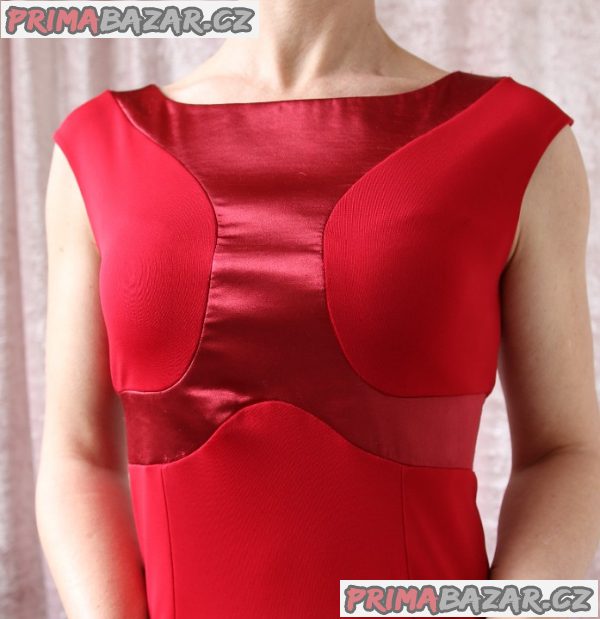 Červené elegantní pouzdrové šaty - M
