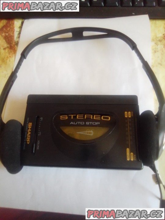 Prodám retro walkman Sharp