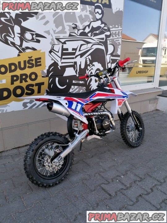 PITBIKE Leramotors Shark 125cc 4Takt 17x14 ČERVENÁ záruka 2 roky