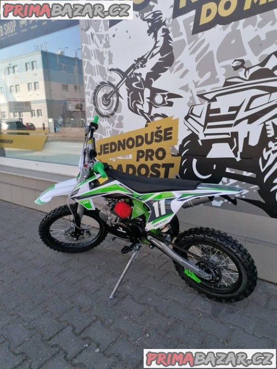 PITBIKE Leramotors Shark 125cc 4Takt 17x14 zelená záruka 2 roky