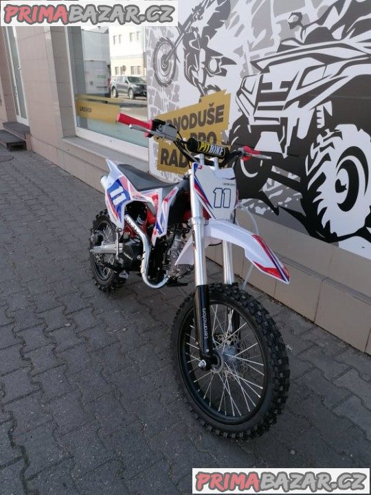 PITBIKE Leramotors Shark 125cc 4Takt 17x14 ČERVENÁ záruka 2 roky