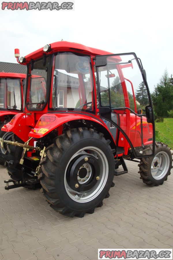 Traktor DongFeng 504G3 s kabinou na SPZ,50 Hp