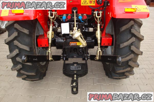 Traktor DongFeng 504G3 s kabinou na SPZ,50 Hp