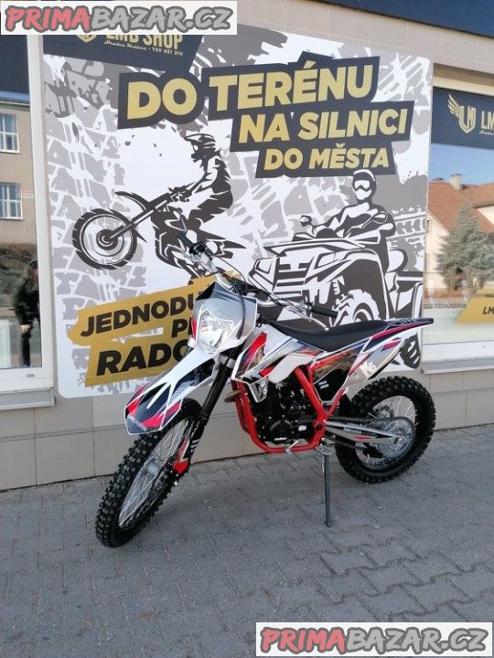 Pitbike Leramotors Killer 250cc 21"/18" červená záruka 2 roky