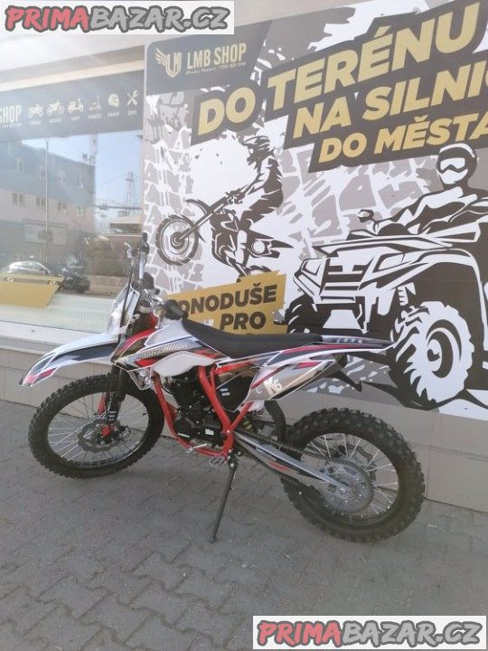 Pitbike Leramotors Killer 250cc 21"/18" červená záruka 2 roky