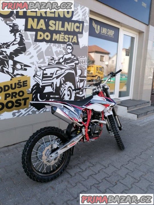 Pitbike Leramotors Killer 250cc 21"/18" červená záruka 2 roky