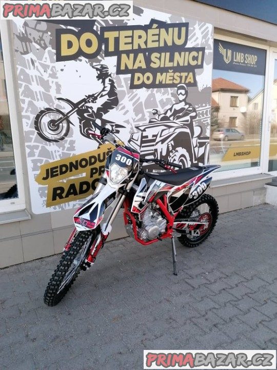 Pitbike Leramotors Killer PRO 300cc H2O 21/18 červená záruka 2 roky