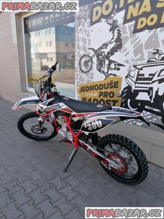 Pitbike Leramotors Killer PRO 300cc H2O 21/18 červená záruka 2 roky