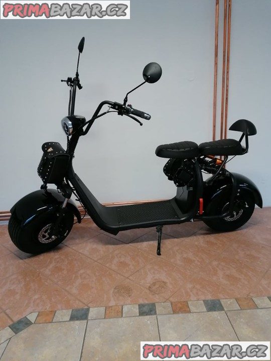 Elektrokoloběžka Leramotors Lera Scooters C1 černá 1000W záruka 2 roky