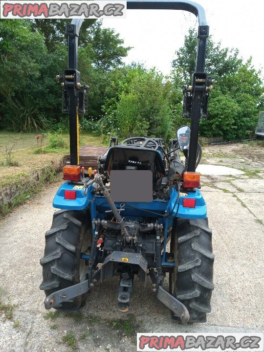 Traktor New Holland T-tC211D + čelní nakladač