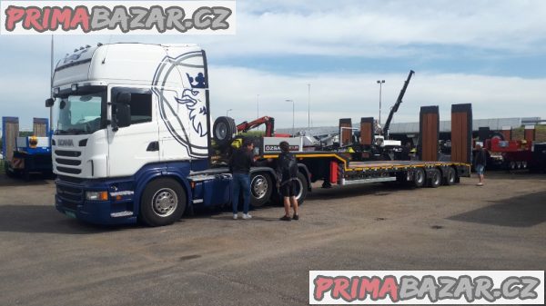 Fréza Bomag, Tahač SCANIA s podvalem