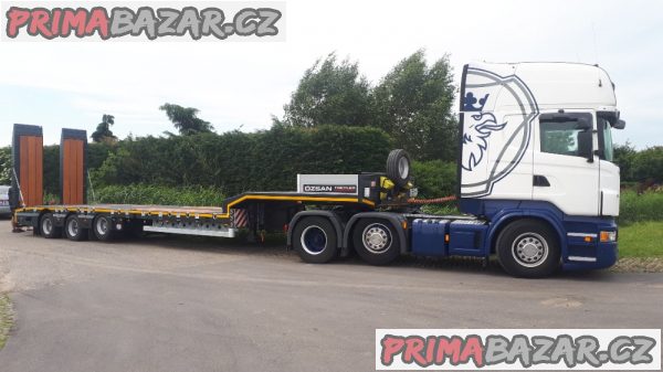 Fréza Bomag, Tahač SCANIA s podvalem