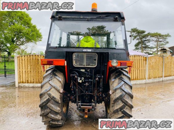 Traktor Zetor 6340