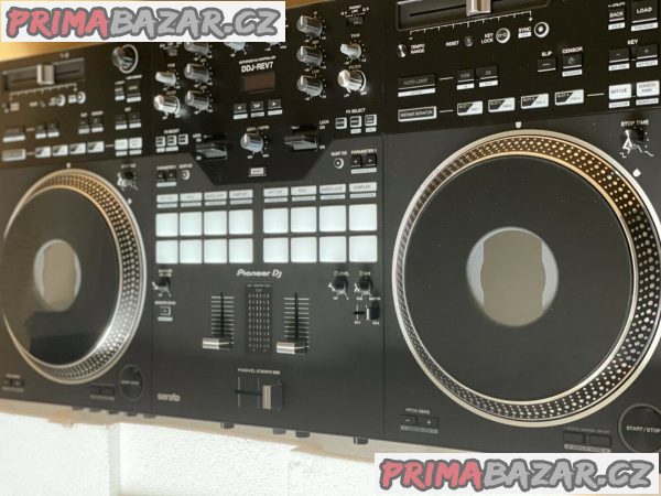 Pioneer DJ DDJ-REV7 Profesionální DJ ovladač pro Serato DJ Pro