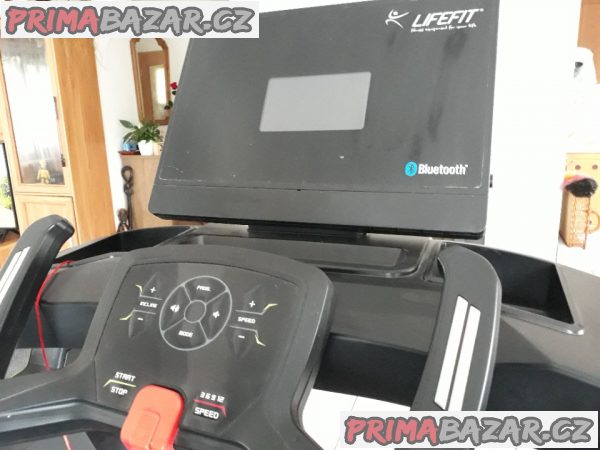 Prodam běžecký pás Lifefit TN7200