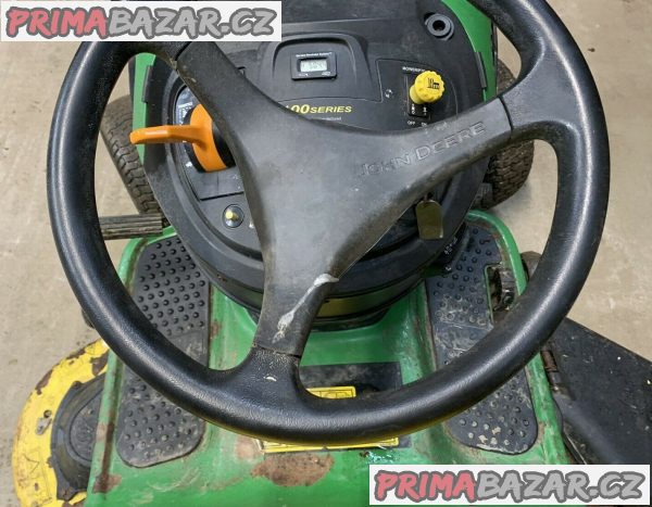 John Deere X165