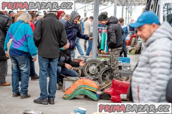 Auto moto blešák a sraz veteránů, neděle 4.9., Výstaviště Kroměříž